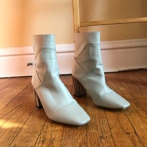 Grey Ankle Boot With Detailed Heel